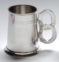 Tankard handcuffs handle